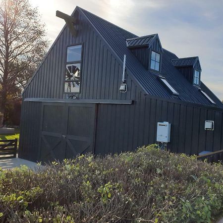 Accommodation At Lakeside Oamaru Eksteriør bilde